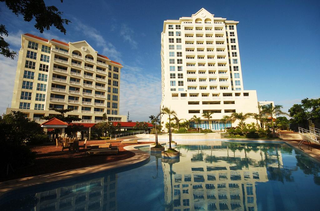 La Mirada Hotel Cebu Bagian luar foto